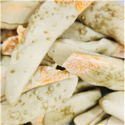 Манго в белом шоколаде с Матчей, 100гр